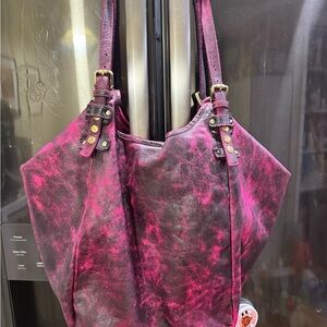 Lusher Bayside Hobo Made Italy XL Distressed Magenta